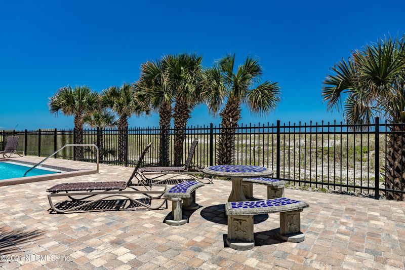 601 S 1st St #2A, Jacksonville Beach, FL 32250