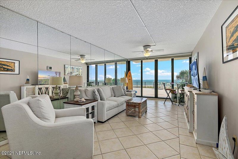 601 S 1st St #2D, Jacksonville Beach, FL 32250