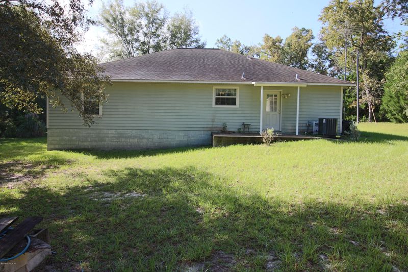 601 SE 52nd St, Keystone Heights, FL 32656