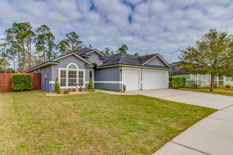 6019 Chestnut Gelding Ln, Jacksonville, FL 32234