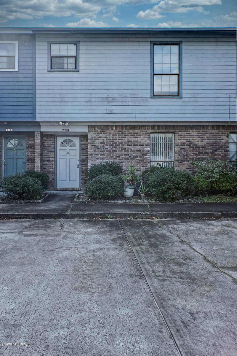 6022 Duclay Rd, Jacksonville, FL 32244