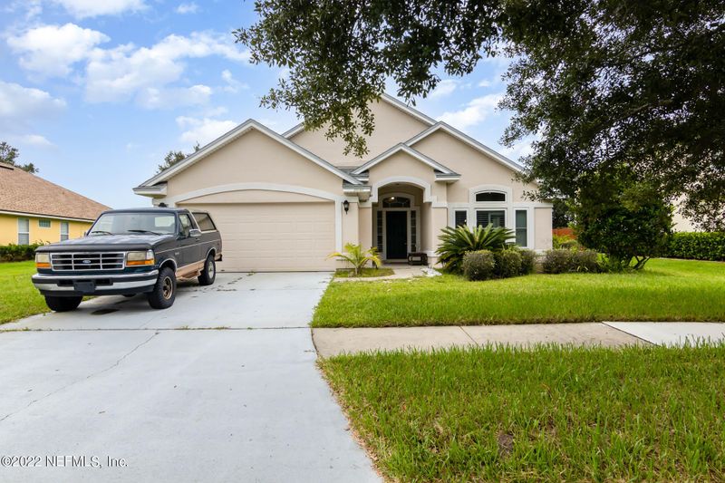 6035 Green Pond Dr, Jacksonville, FL 32258