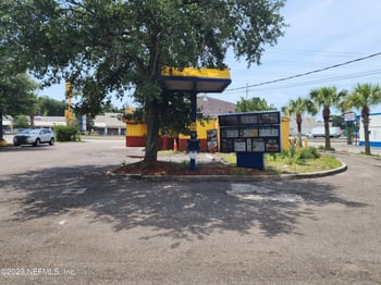 6037 Merrill Rd, Jacksonville, FL 32277