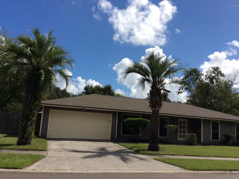 6045 Blank Dr, Jacksonville, FL 32244