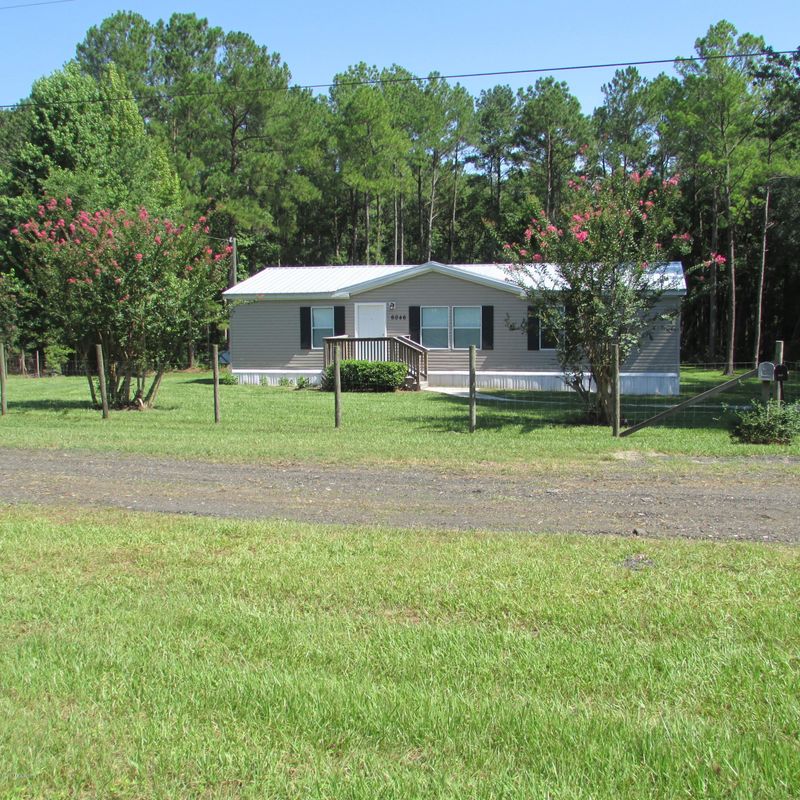 6046 Horseshoe Dr, Jacksonville, FL 32234