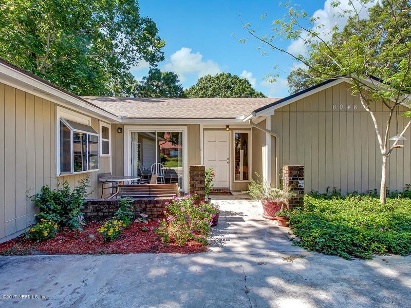 6048 Briar Forest Rd N, Jacksonville, FL 32277
