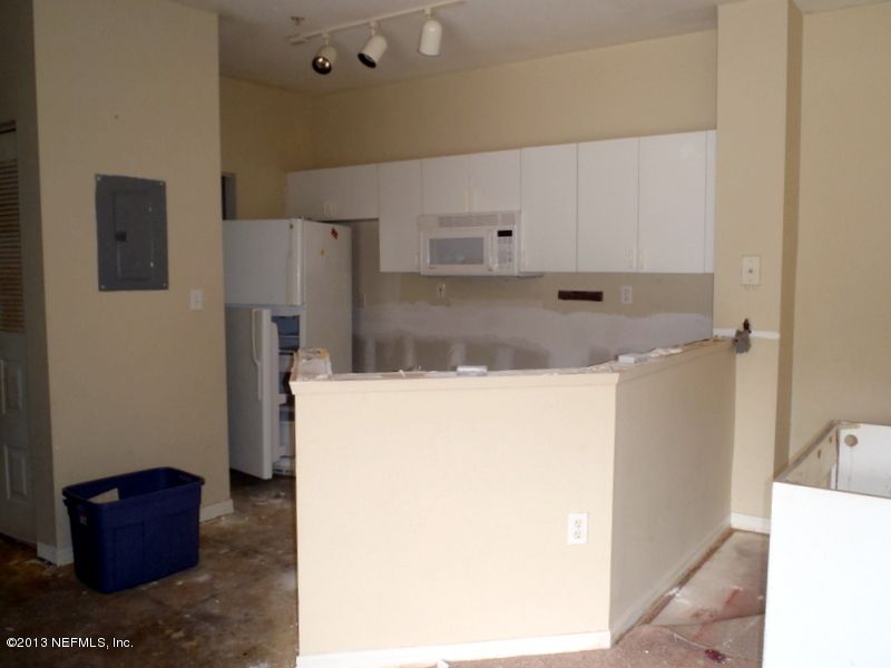 605 Fairway Dr, St Augustine, FL 32084