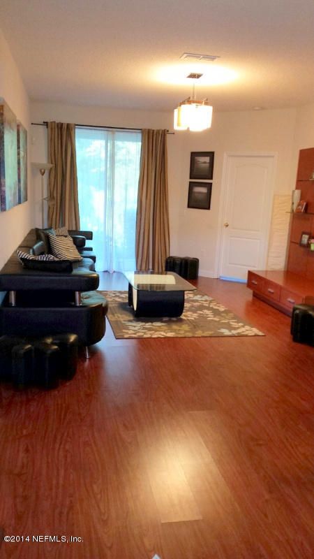 6052 Bartram Village Dr, Jacksonville, FL 32258