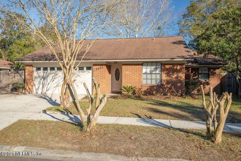 6053 W Blank Dr, Jacksonville, FL 32244