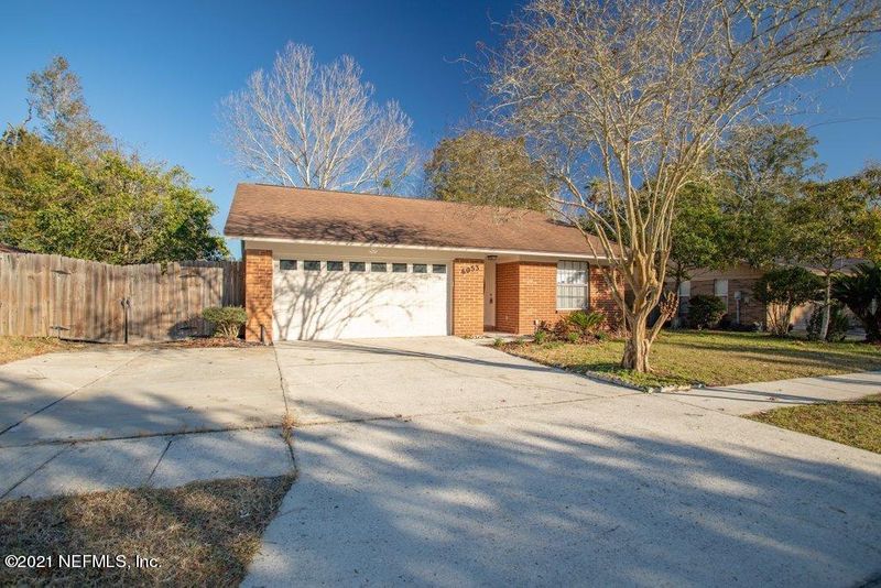 6053 W Blank Dr, Jacksonville, FL 32244