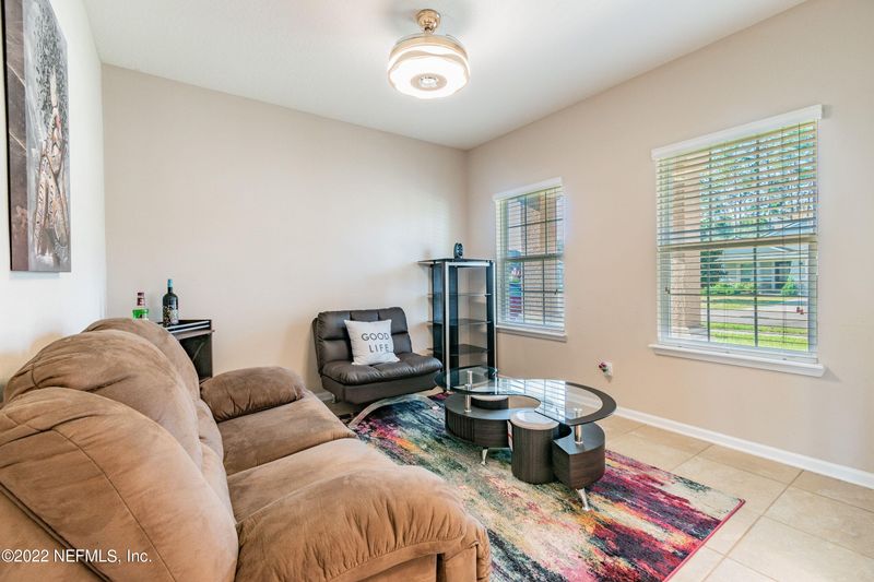 606 Glendale Ln, Orange Park, FL 32065