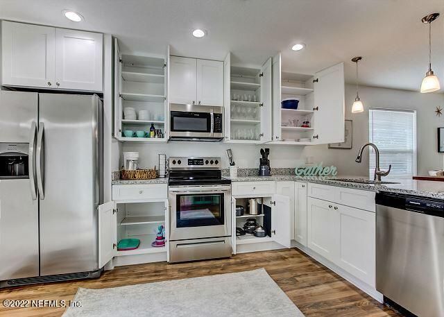 606 Twenty First St, St Augustine, FL 32084