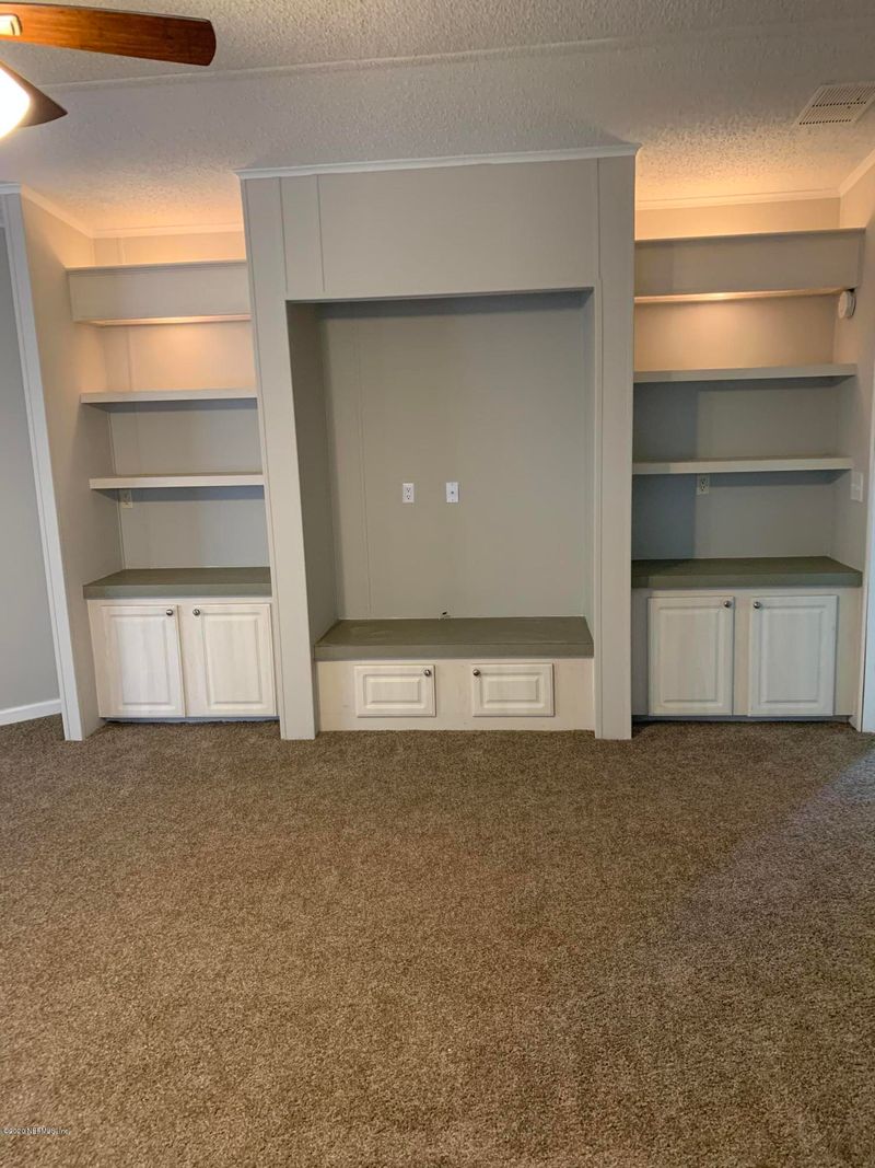6060 Westwood Rd S, Jacksonville, FL 32234
