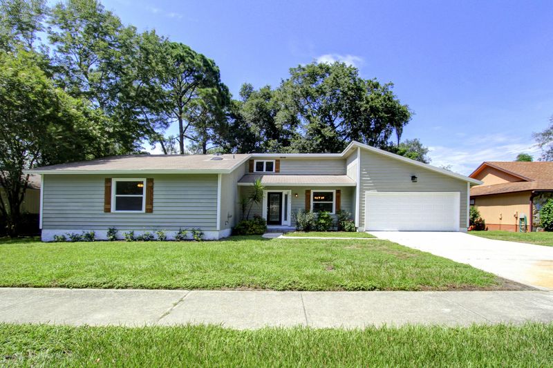 6071 Briarforest Rd N, Jacksonville, FL 32277