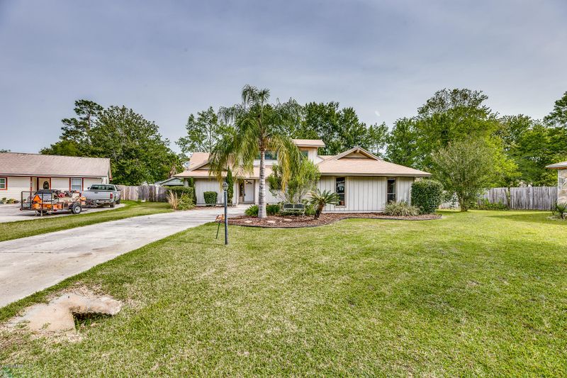 6071 Jamaica Ct, Fleming Island, FL 32002