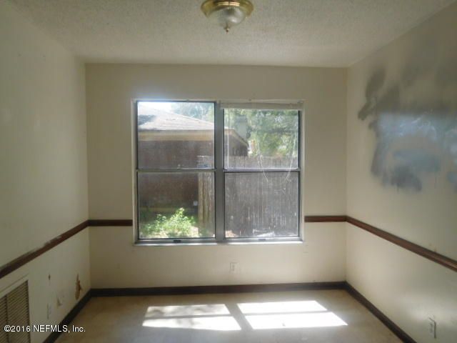 6072 Gulf Rd W, Jacksonville, FL 32244
