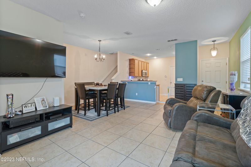 6073 Bartram Village Dr, Jacksonville, FL 32258