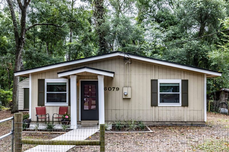 6079 Edgefield Dr, Jacksonville, FL 32205