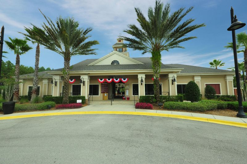 608 Melrose Abbey Ln, St Johns, FL 32259