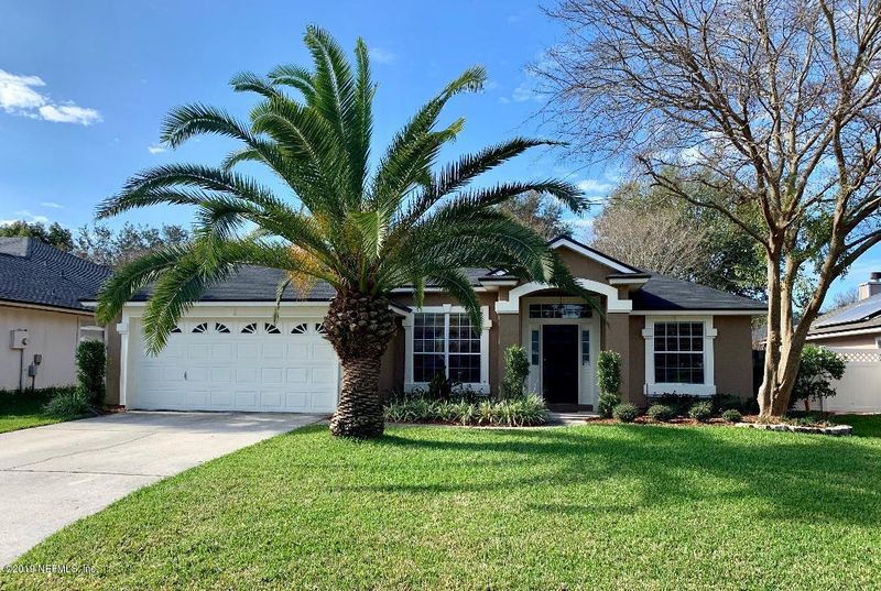 608 Sparrow Branch Cir, St Johns, FL 32259
