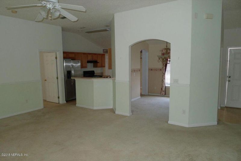 6084 Hannah Stables Ct, Jacksonville, FL 32244
