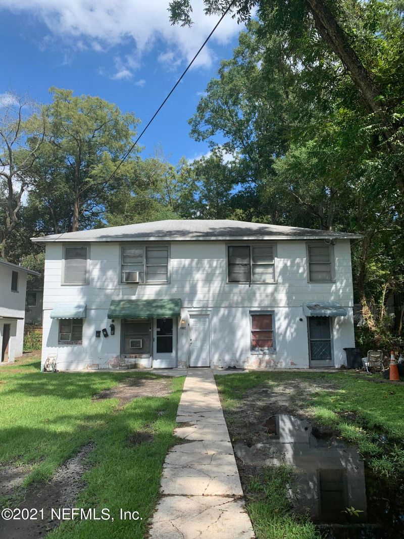 609 Comet St, Jacksonville, FL 32205