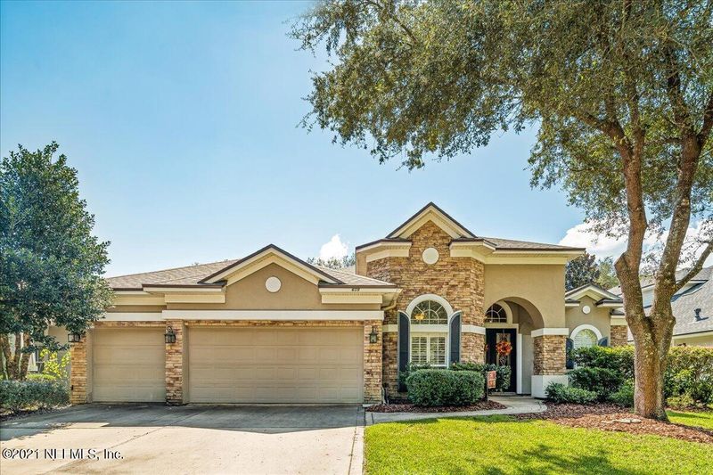 609 Hannah Park Ln, St Augustine, FL 32095