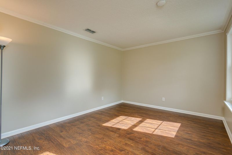 61 Hialeah Dr, Orange Park, FL 32073