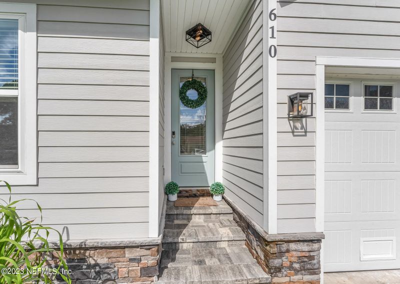 610 Begonia St, Atlantic Beach, FL 32233