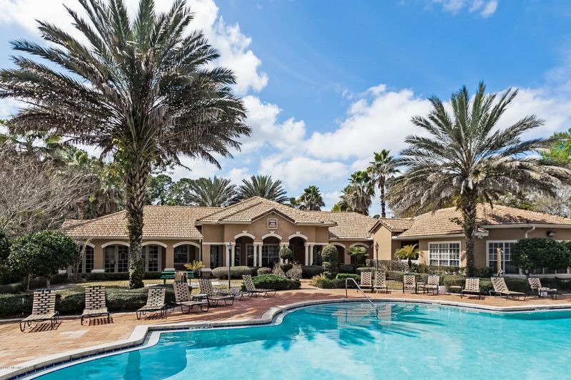 610 Fairway Dr #204, St Augustine, FL 32084