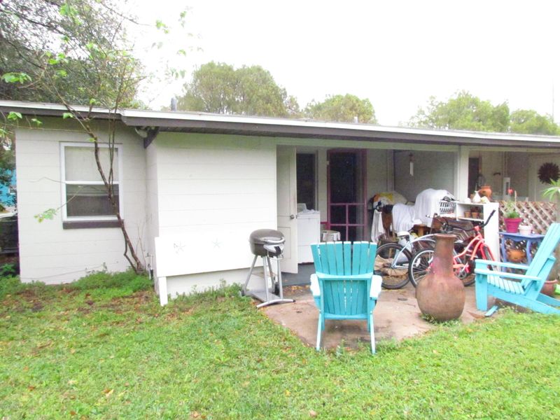 610 Sturdivant Ave, Atlantic Beach, FL 32233