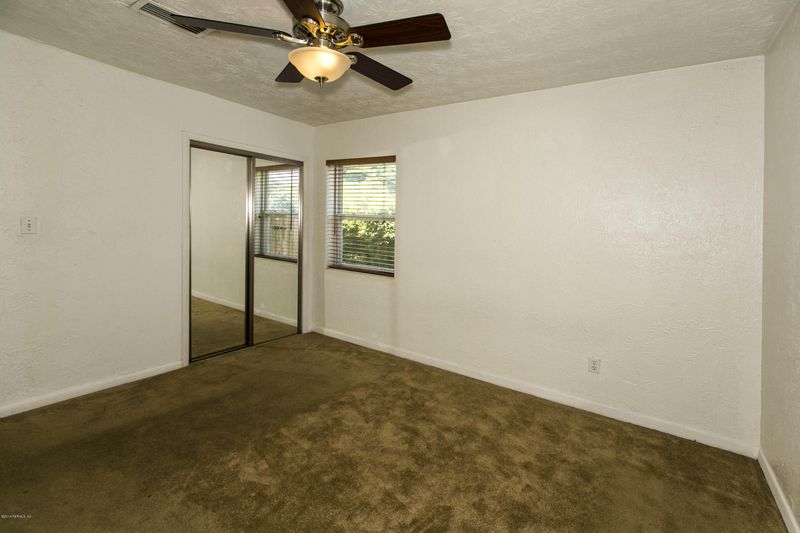 6104 Stetson Rd, Jacksonville, FL 32217