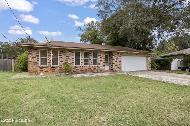 6109 Hill View Ct, Jacksonville, FL 32244