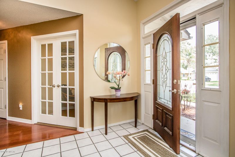 611 Hawkes Island Dr, Fleming Island, FL 32003