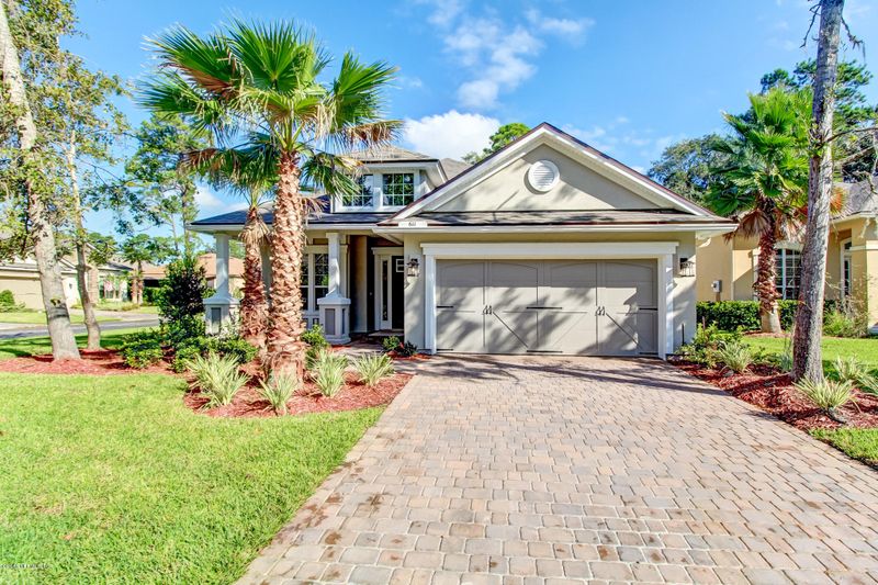 611 Spanish Way E, Fernandina Beach, FL 32034