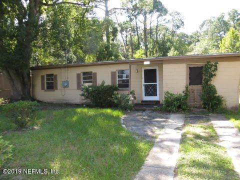 6112 Ardisia Rd W, Jacksonville, FL 32209