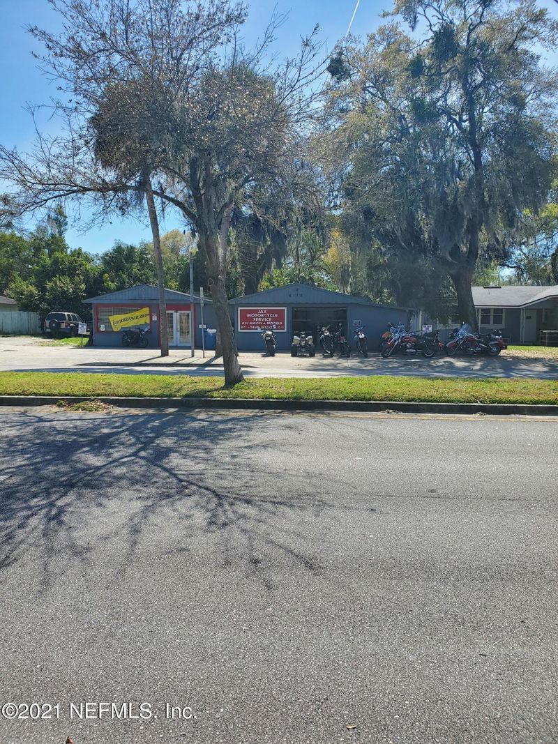 6112 Arlington Rd, Jacksonville, FL 32211