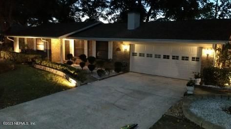 6113 Raintree Rd, Jacksonville, FL 32277