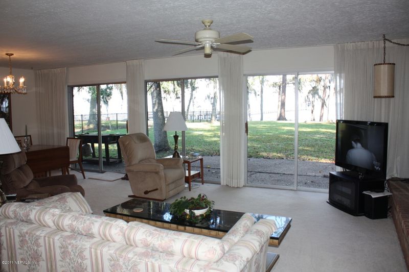 6119 W Shores Rd, Fleming Island, FL 32003