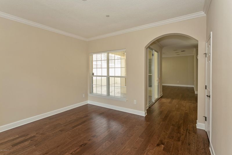 6125 Clearsky Dr, Jacksonville, FL 32258