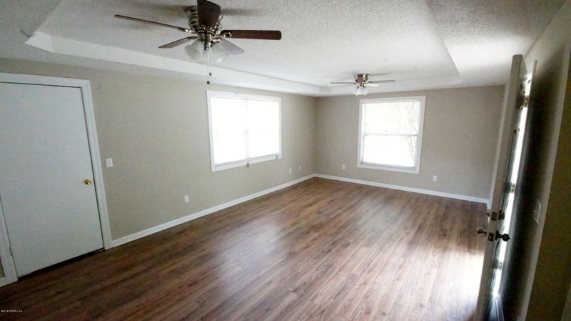 6125 Trish Ct, Jacksonville, FL 32205