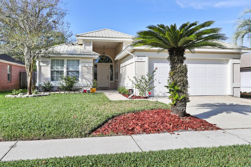 6130 Alpenrose Ave, Jacksonville, FL 32256