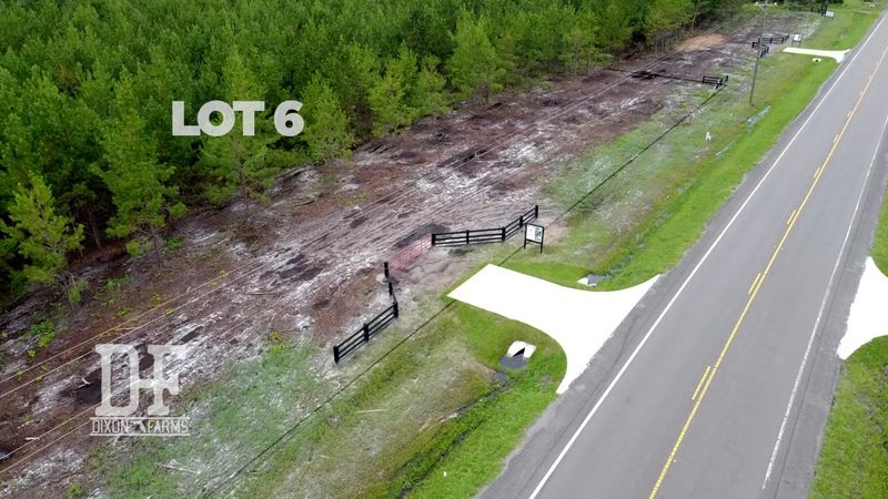 613572 River Rd, Callahan, FL 32011