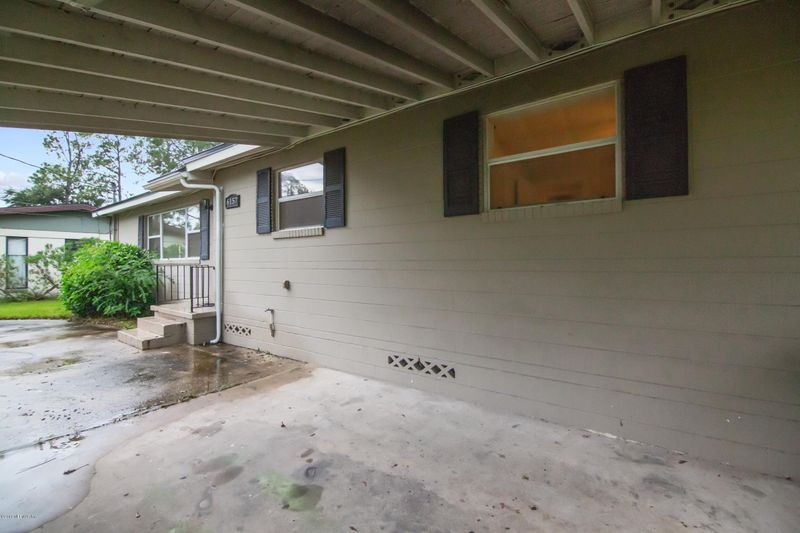 6157 Harvin Rd, Jacksonville, FL 32216