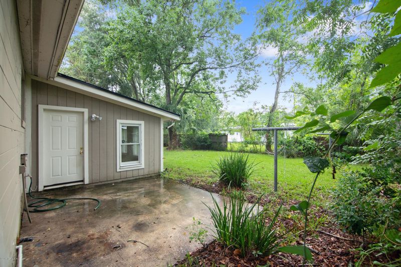 6157 Harvin Rd, Jacksonville, FL 32216