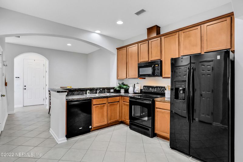 6160 High Tide Blvd, Jacksonville, FL 32258