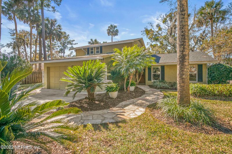 617 Alhambra Ct, Ponte Vedra Beach, FL 32082