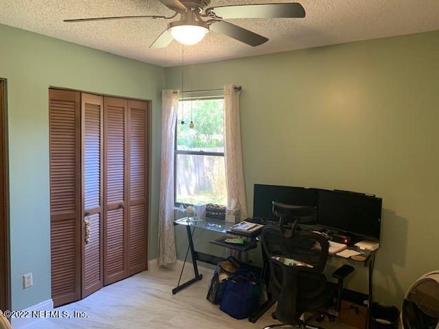 6173 Island Forest Dr, Orange Park, FL 32003
