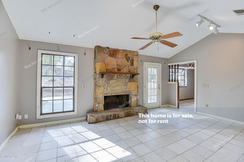 6175 Briar Forest Rd N, Jacksonville, FL 32277