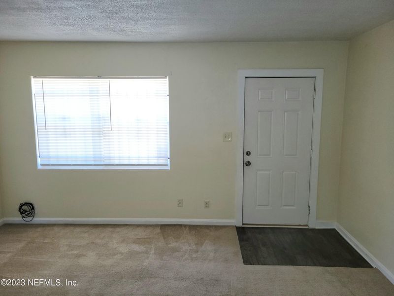 6175 Commodore Dr, Jacksonville, FL 32244